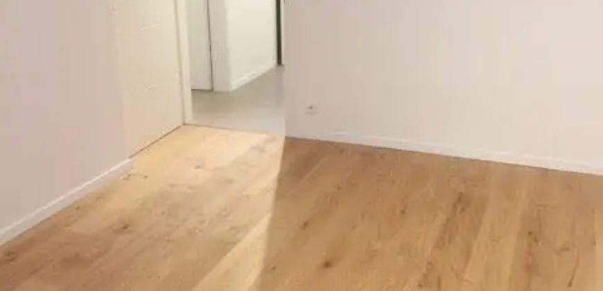 Hell – Modern – Toplage! Drei Zimmer Terrassenwohnung nähe Hofgarten